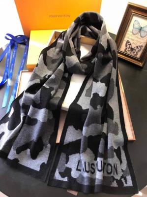 LV Scarf-58